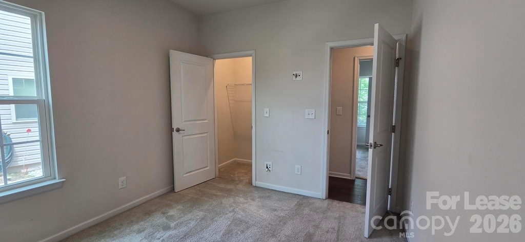 7347 Raylee Avenue Sw - Photo 9