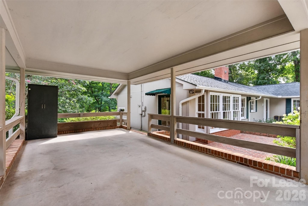 113 Forest Lane - Photo 4