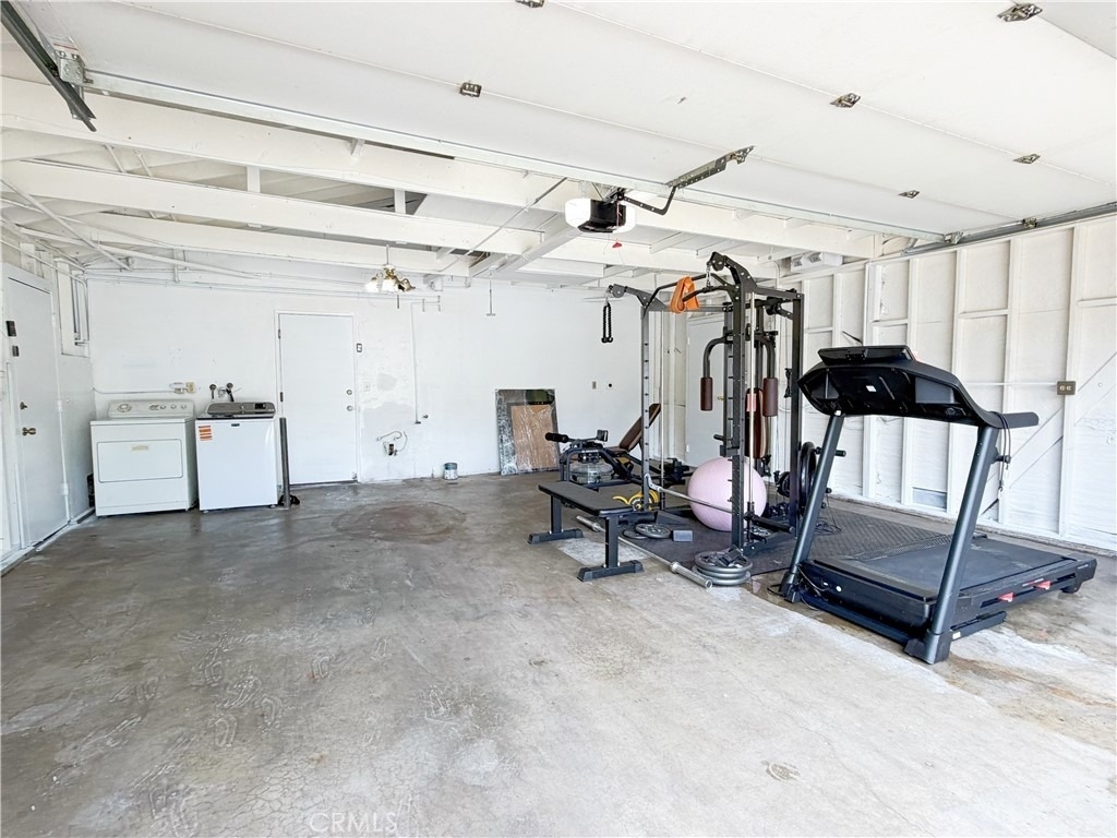 3912 Blanche Street - Photo 32