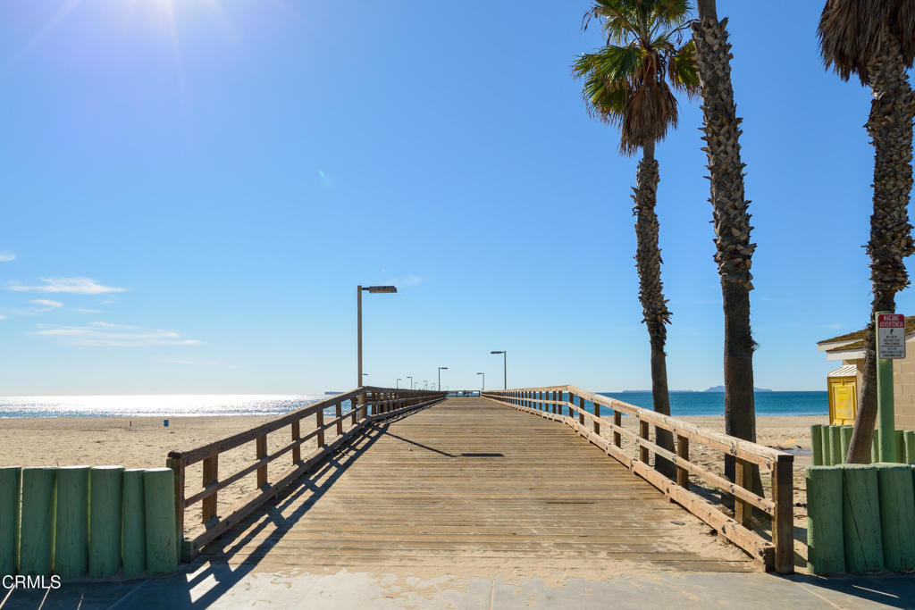 257 E Surfside Drive - Photo 36