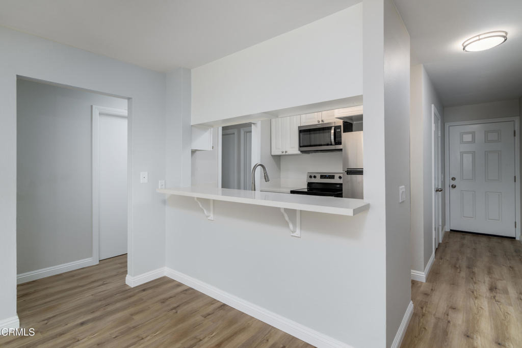 257 E Surfside Drive - Photo 8