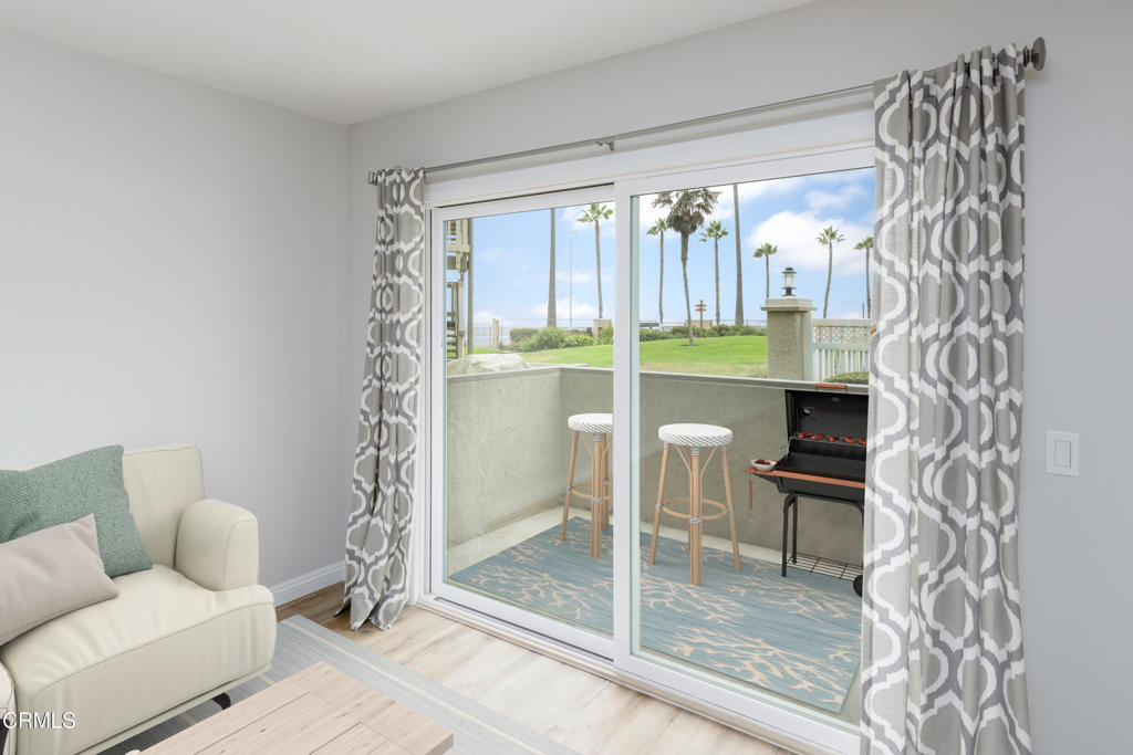 257 E Surfside Drive - Photo 3