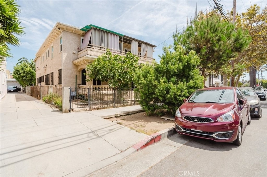 1634 N Alexandria Avenue - Photo 27
