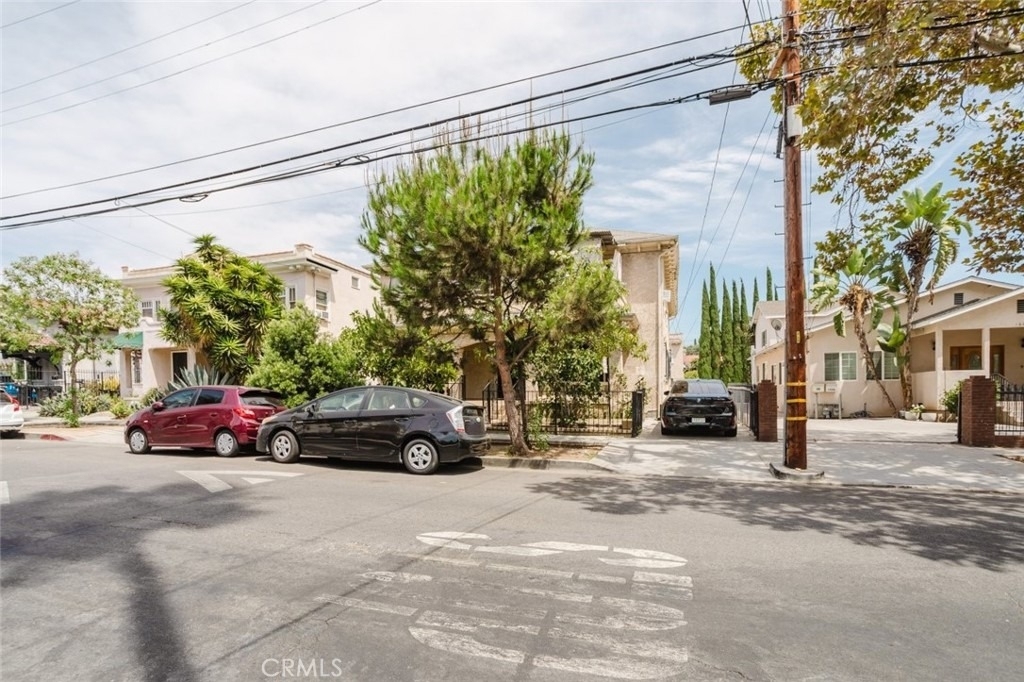 1634 N Alexandria Avenue - Photo 28