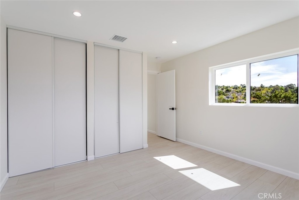 10787 Las Lunitas Avenue - Photo 11