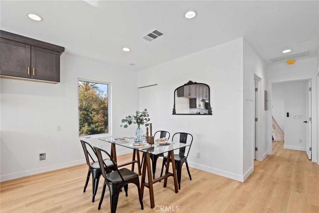 357 1/2 Cornwell - Photo 5