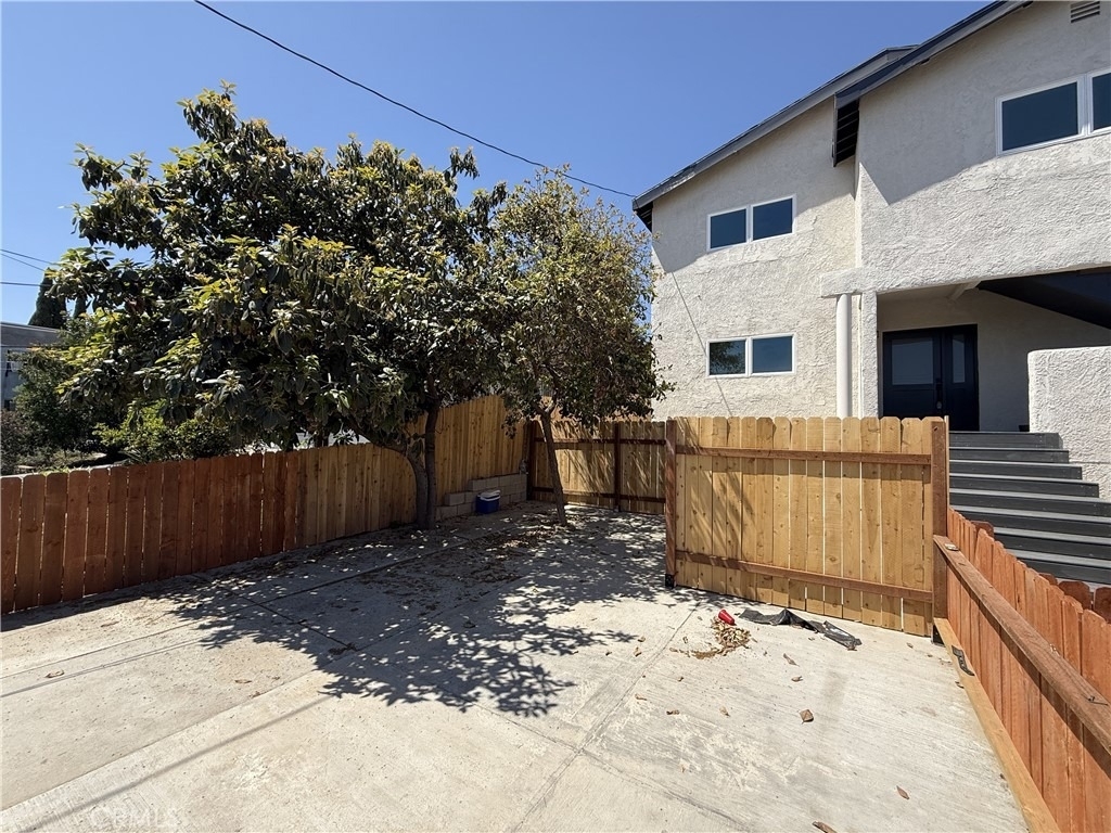 357 1/2 Cornwell - Photo 25