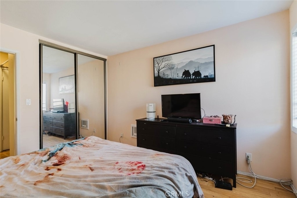 18307 Burbank Boulevard - Photo 12