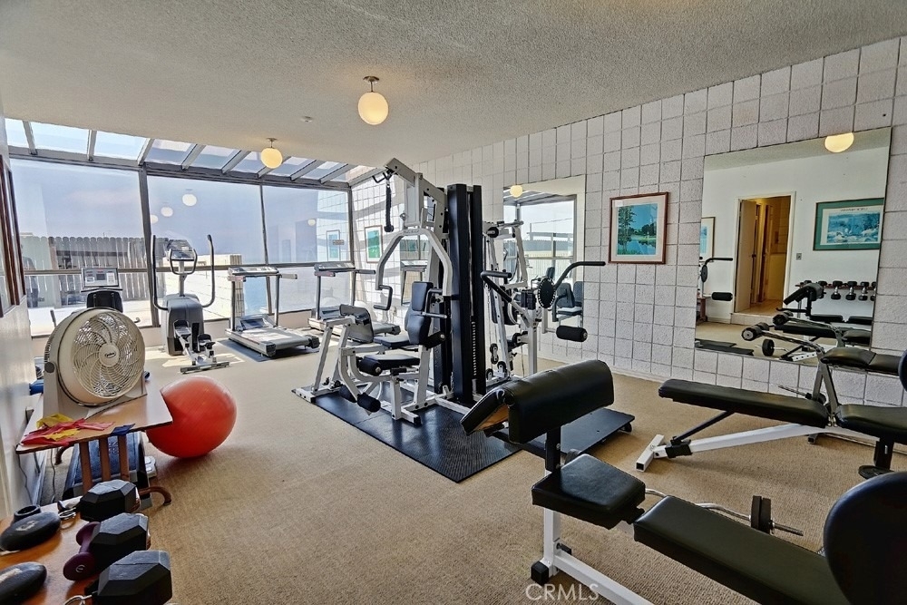 531 Esplanade - Photo 10