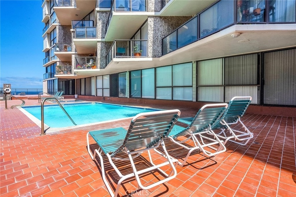 531 Esplanade - Photo 13