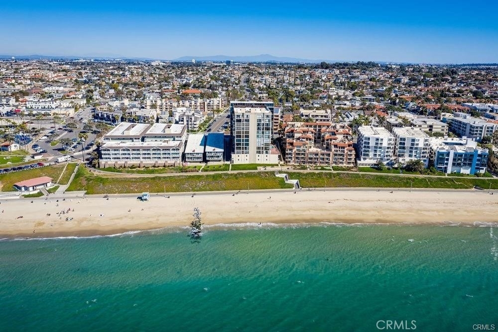 531 Esplanade - Photo 4
