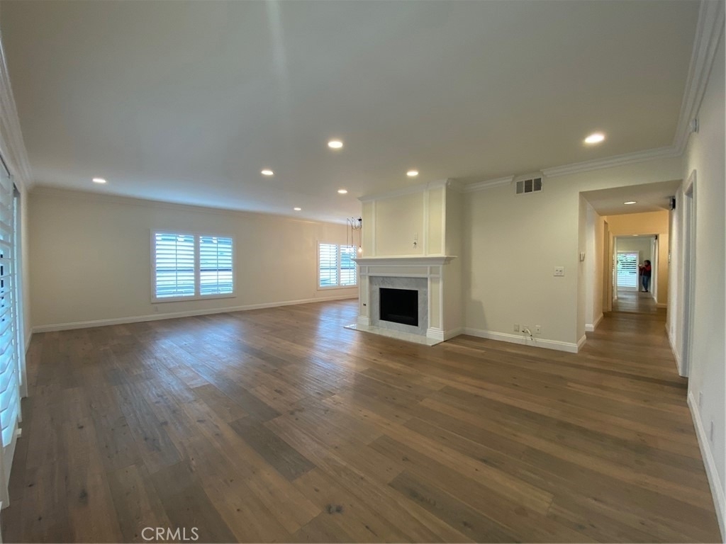 1740 Malcolm - Photo 4
