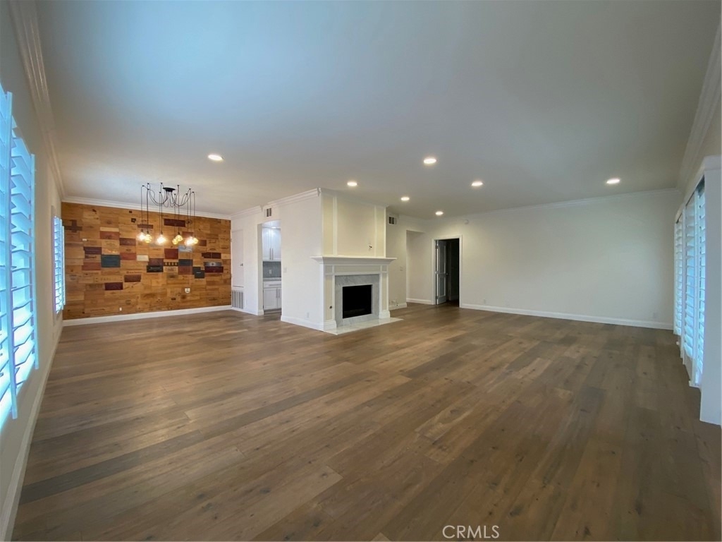 1740 Malcolm - Photo 5