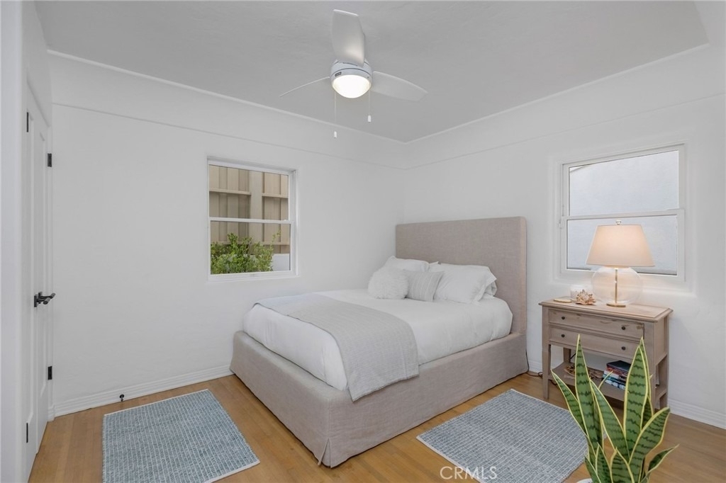 2654 The Strand - Photo 32