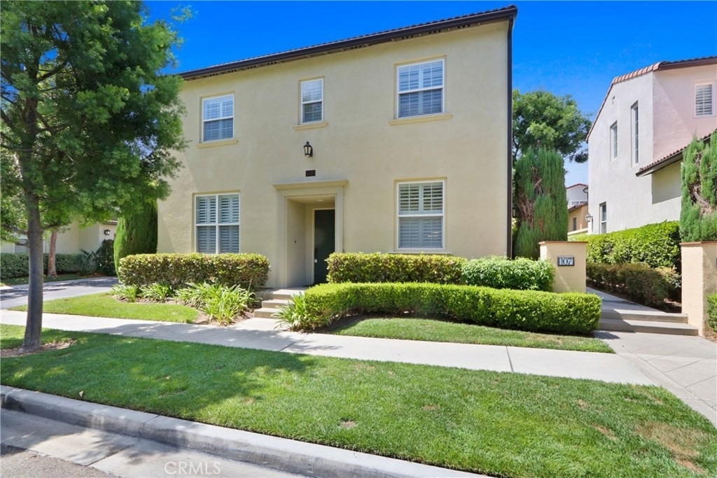 109 Waterman - Photo 0