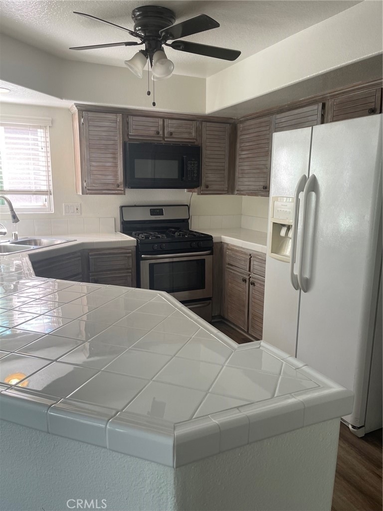 8212 E Oak Ridge - Photo 4