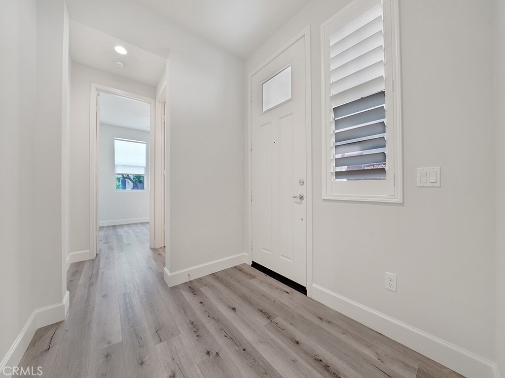 10382 Elizabeth Lane - Photo 4