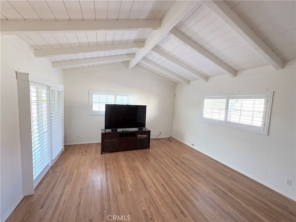 2049 W 185th Street - Photo 8