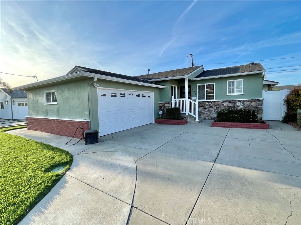 2049 W 185th Street - Photo 0