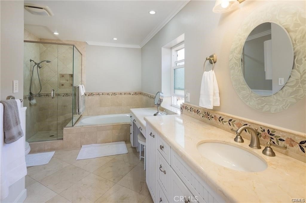 1727 Date Avenue - Photo 4