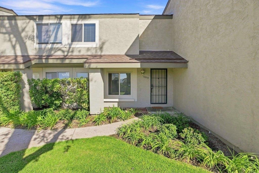 10890 Macouba Place - Photo 2