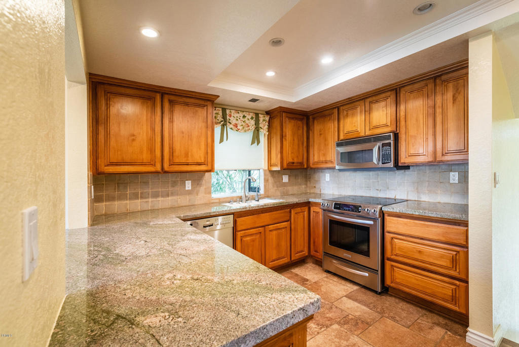 502 Garfield Avenue - Photo 4