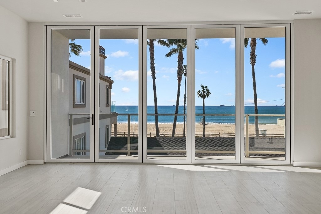 1116 Pch - Photo 13