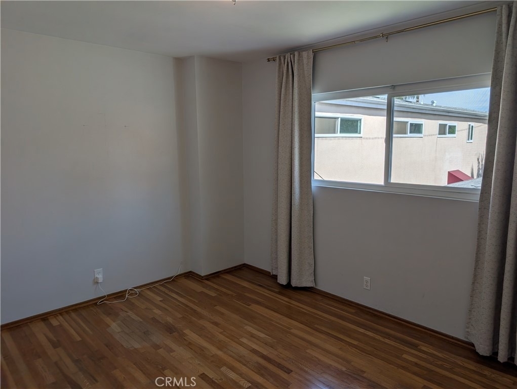 221 8th - Photo 5