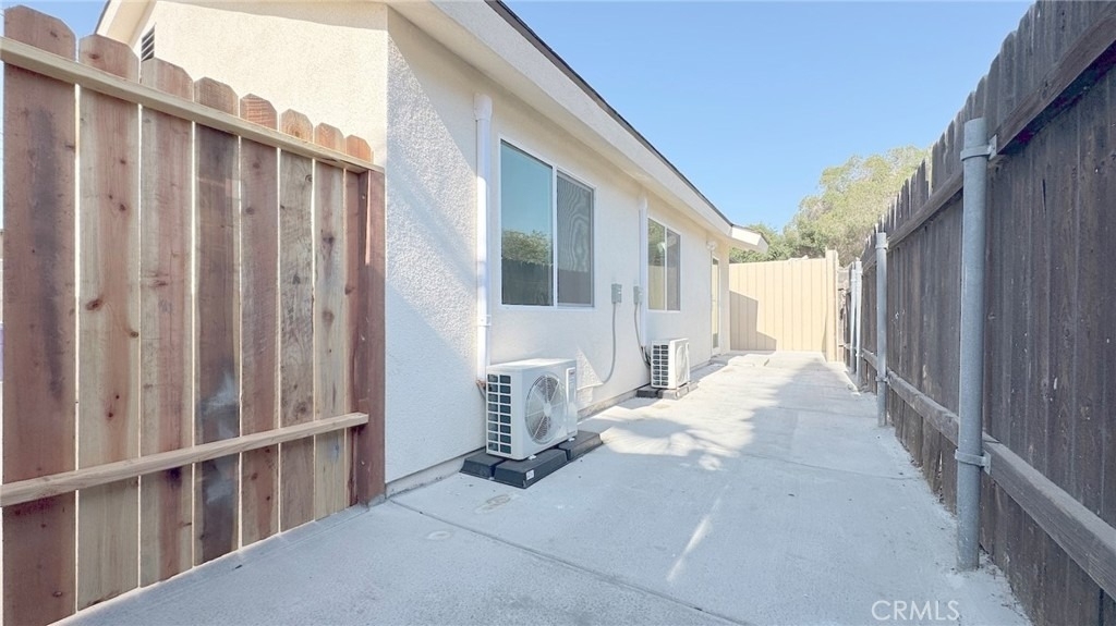 284 N Palm Avenue - Photo 6