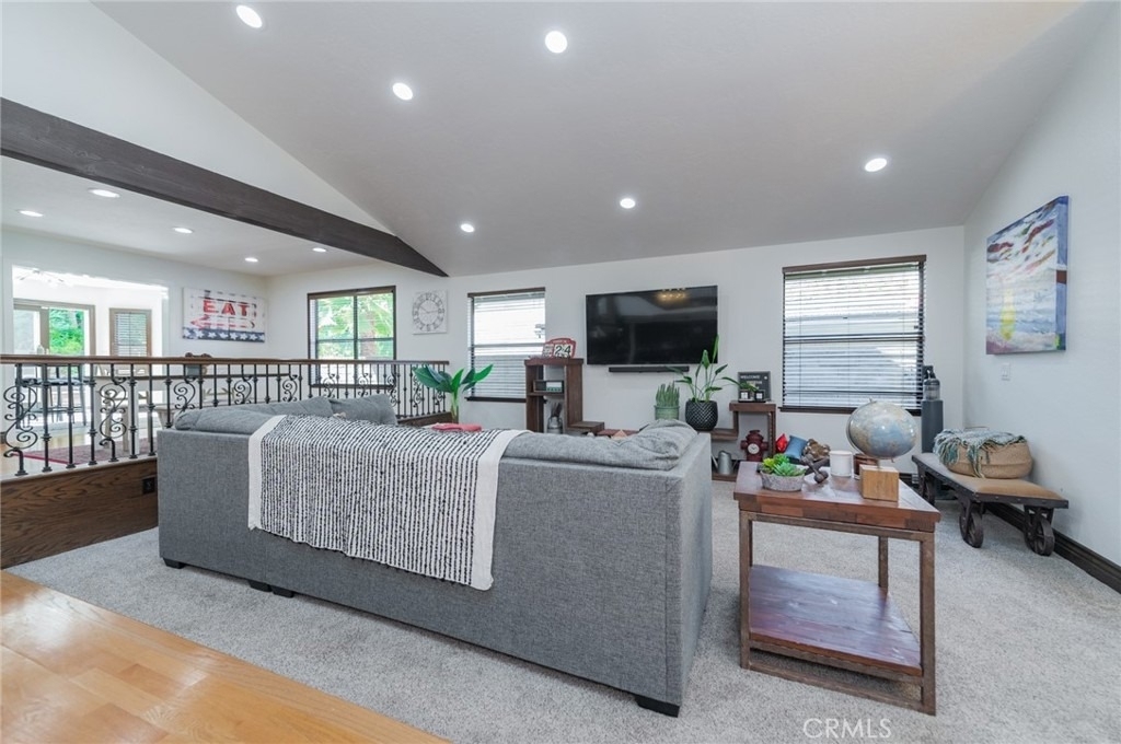 24692 Kings Road - Photo 6