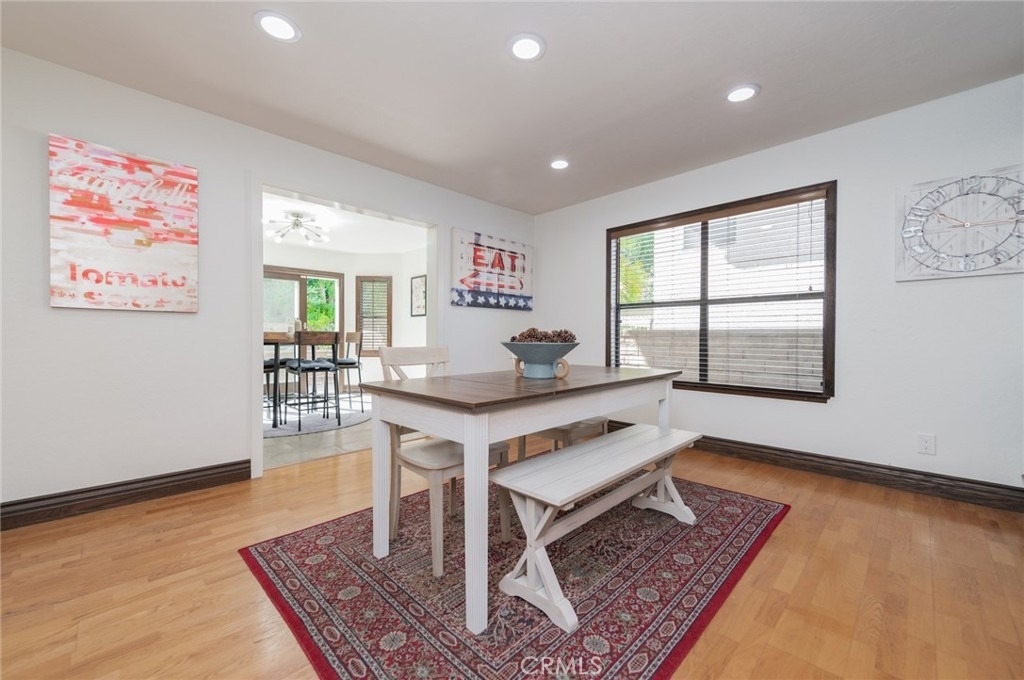 24692 Kings Road - Photo 12