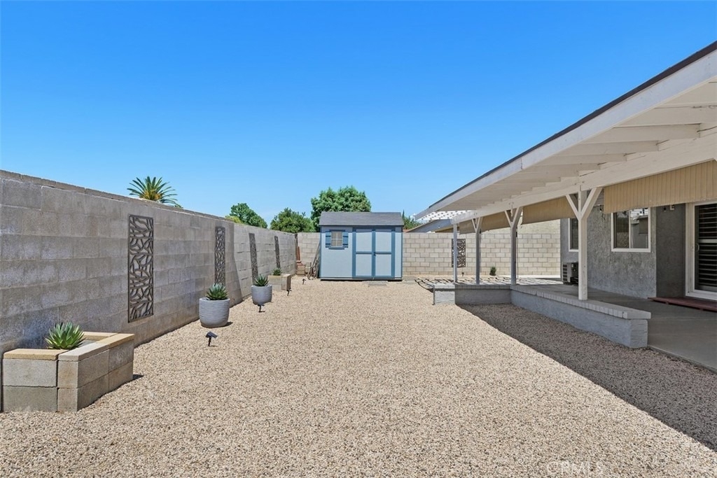 4040 Penrod Drive - Photo 33