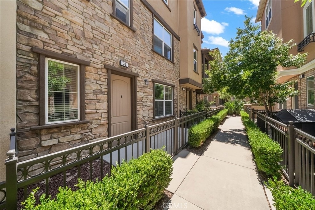 32 Aliso Ridge - Photo 1