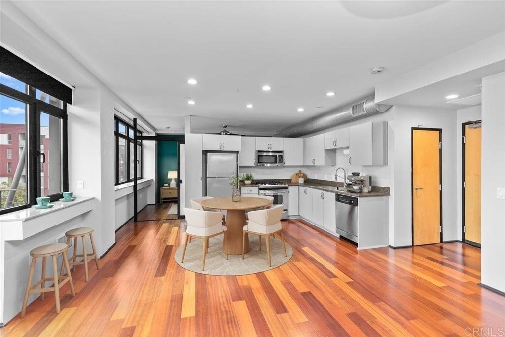1551 4th Avenue - Photo 2