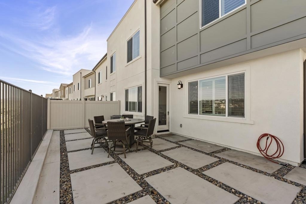 821 Mateo Street - Photo 23