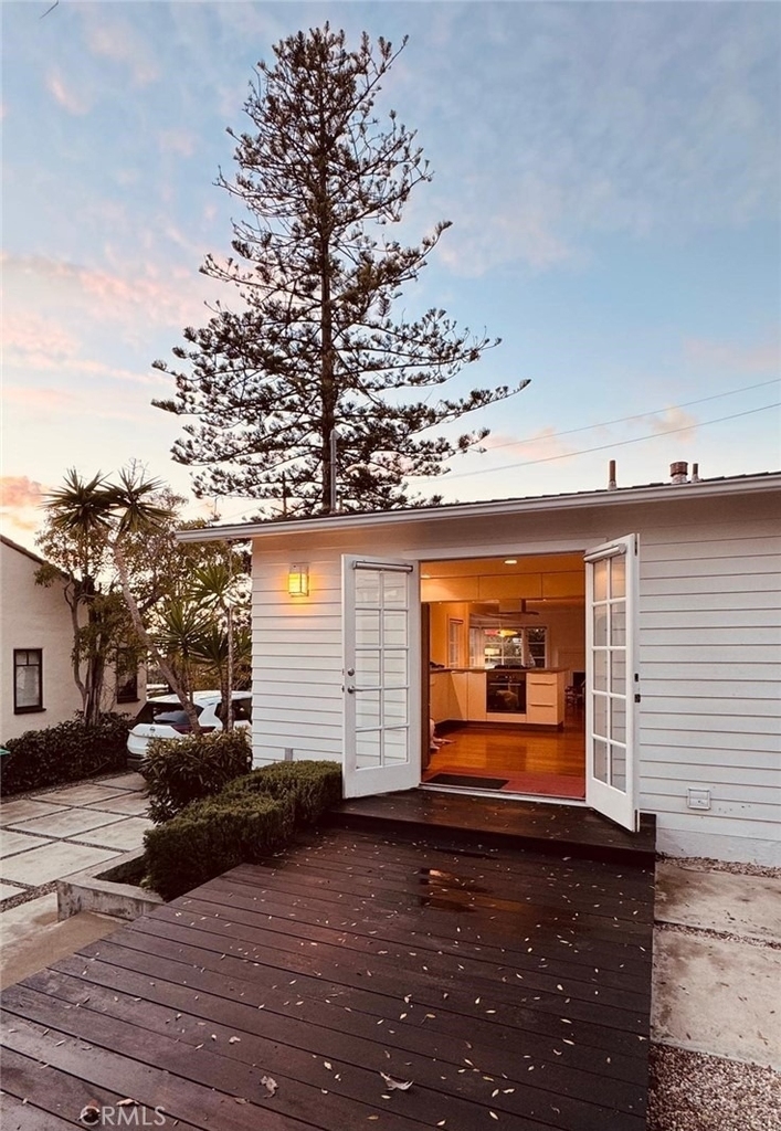 645 Thalia Street - Photo 8