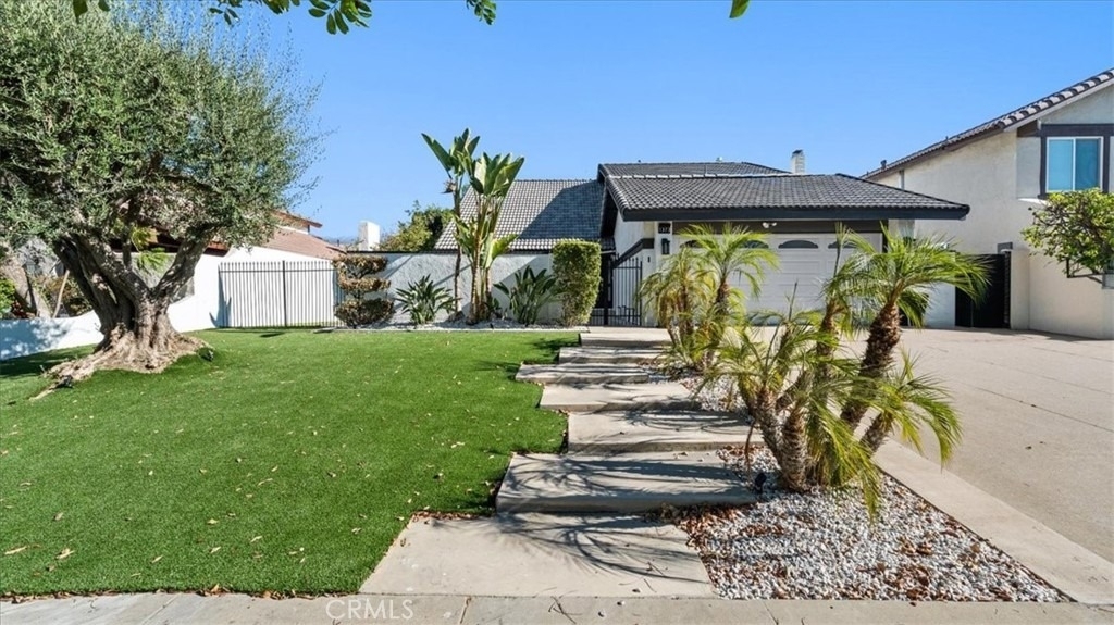 1373 W Aster - Photo 1