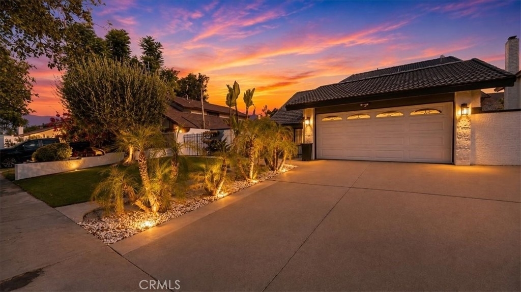 1373 W Aster - Photo 3