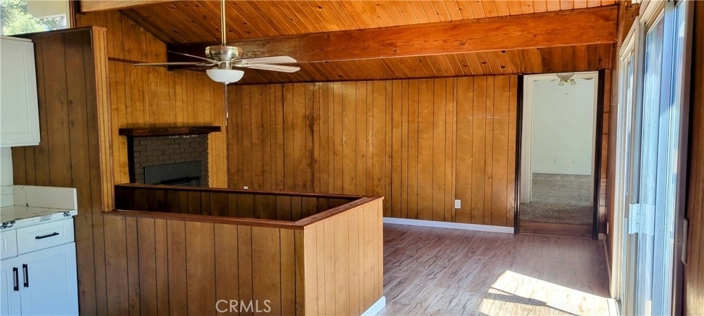 389 Dorn - Photo 3