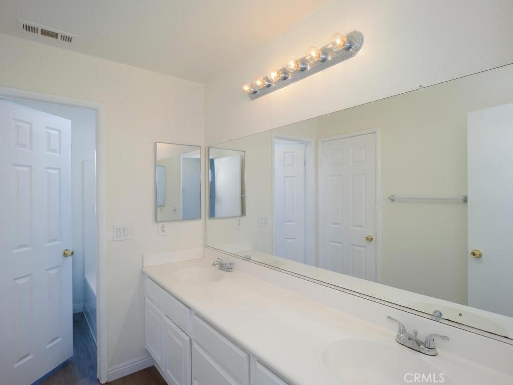 15246 Diamond Road - Photo 19