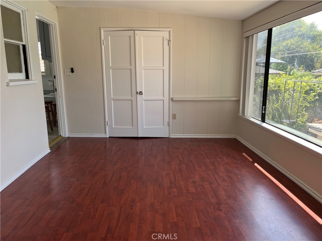 2440 Queensberry Road - Photo 27