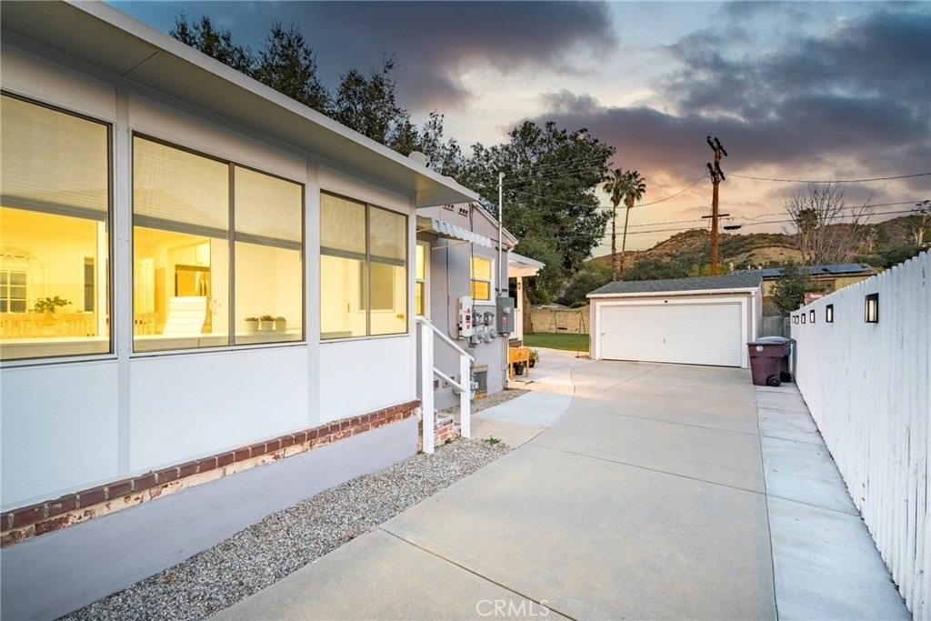 3254 Castera Avenue - Photo 40
