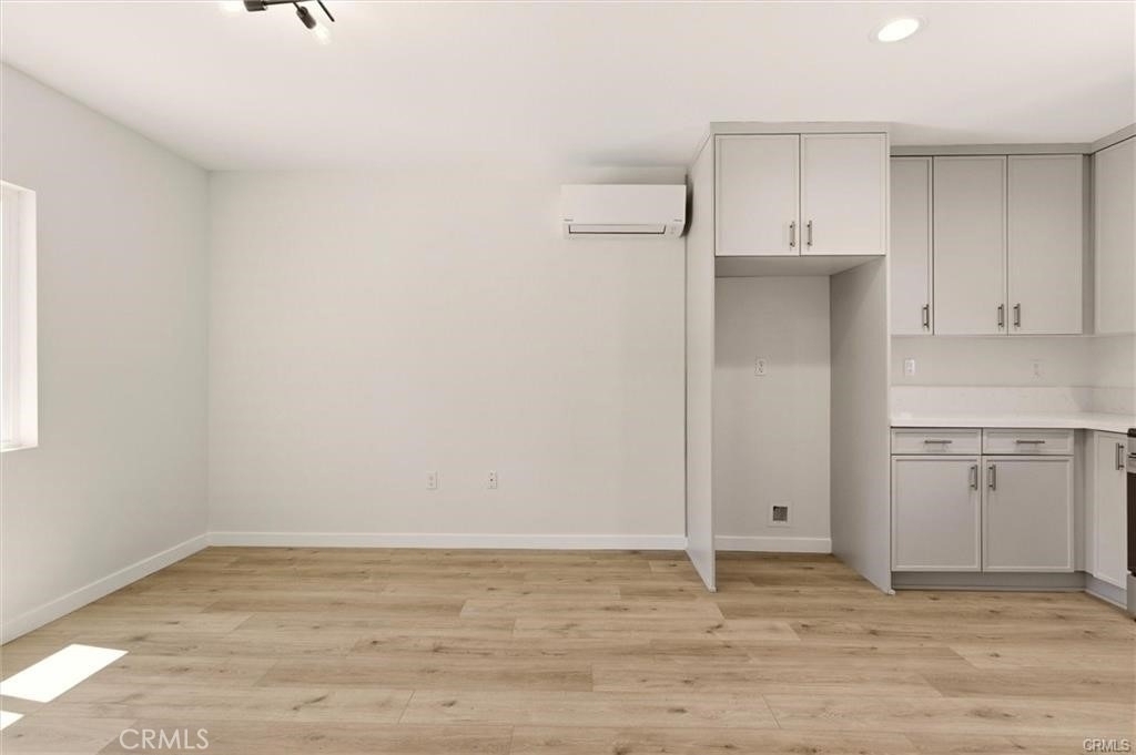 2155 Euclid Avenue - Photo 5