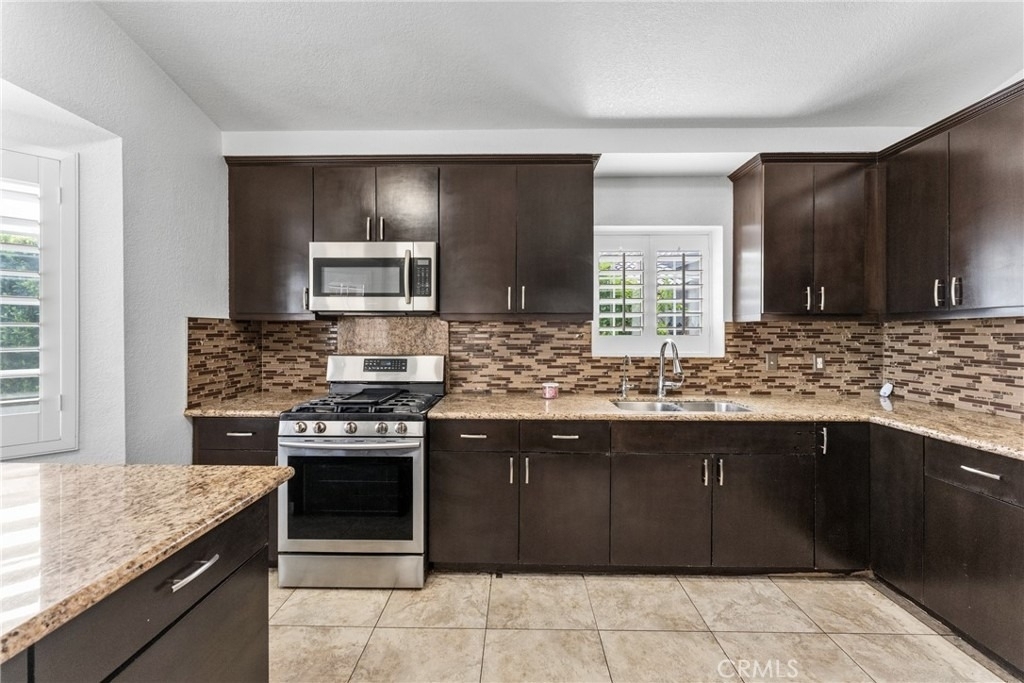 13815 Del Ray Lane - Photo 17