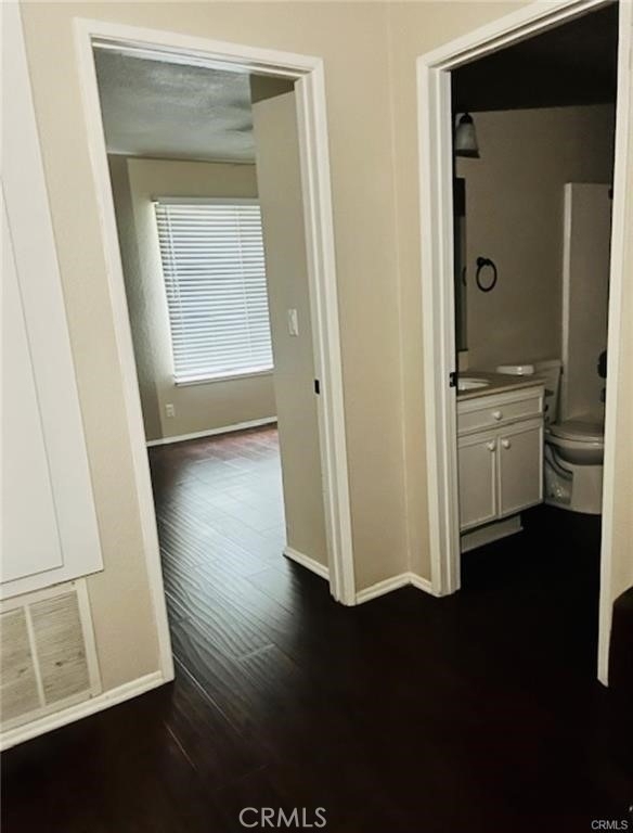 5640 Riverside Dr - Photo 6