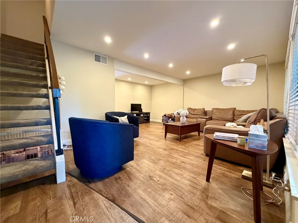 618 Briarwood Lane - Photo 1