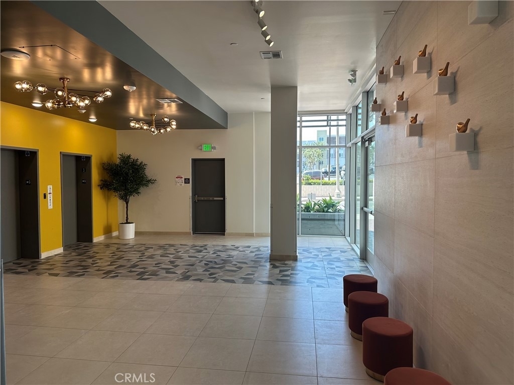 168 Monterey Street - Photo 2