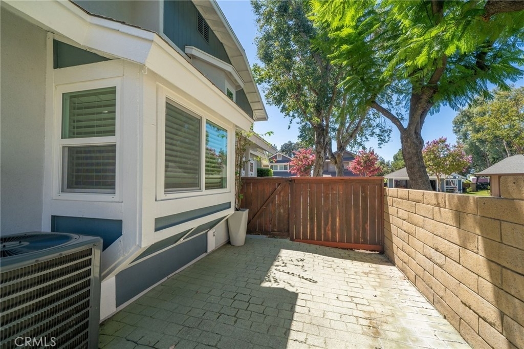 850 Tucson Court - Photo 23