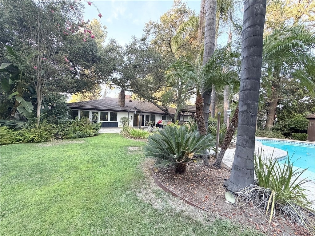 28 W Sycamore Avenue - Photo 33