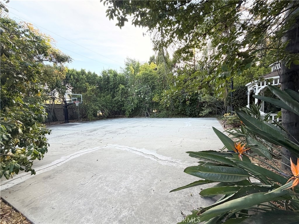 28 W Sycamore Avenue - Photo 31